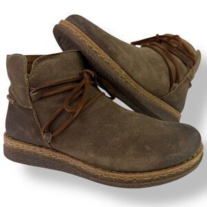 Born Calyn Rustic Distressed Brown Suede Ankle Boots Booties Comfort Womens 11